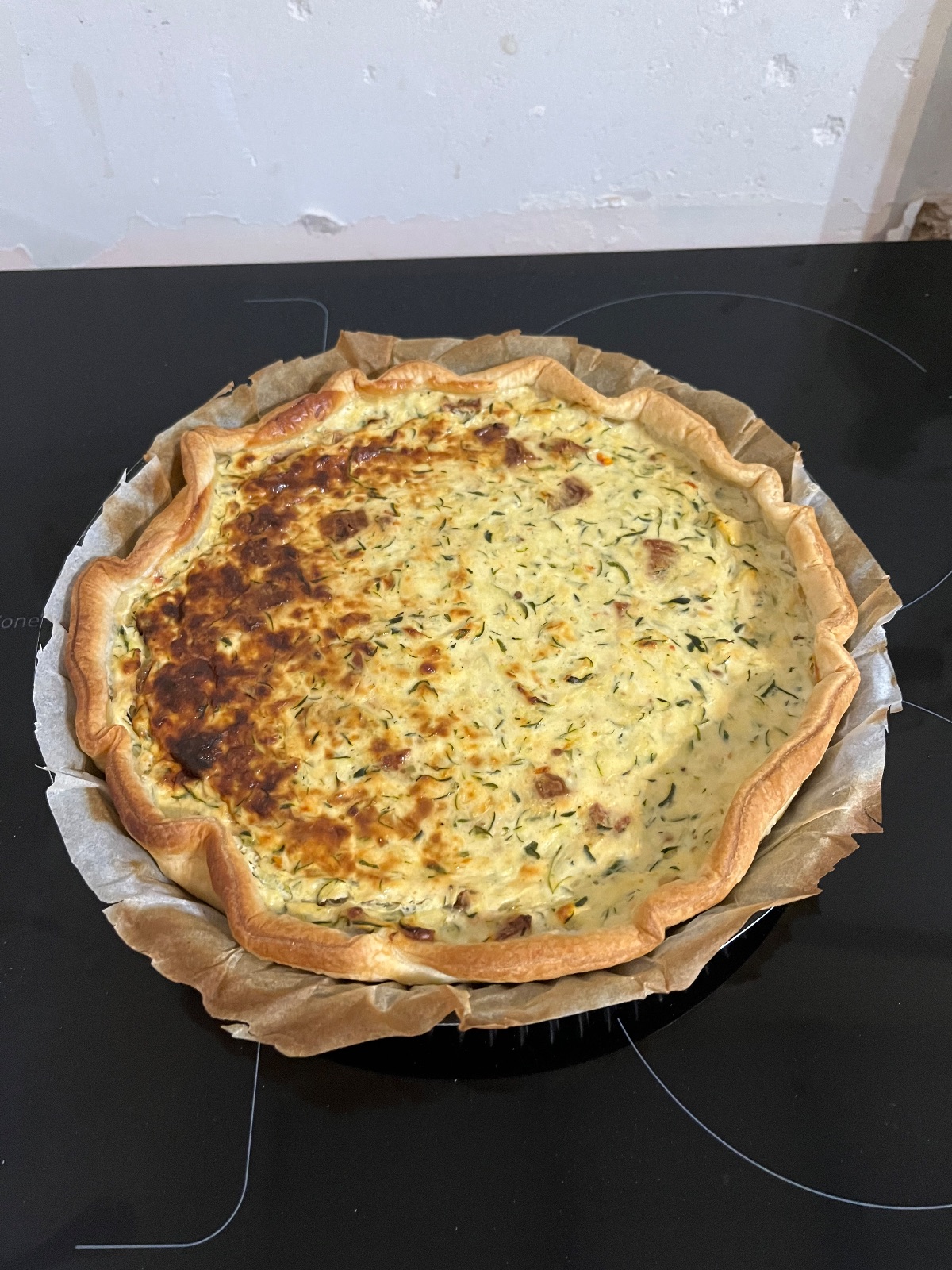 Tarte courgette/ ricotta/ tomates séchées